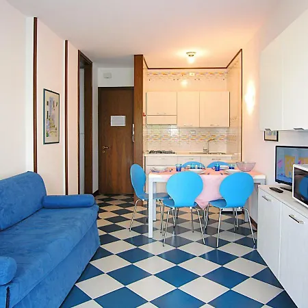 Complesso Solarium Apartment Bibione Exterior photo